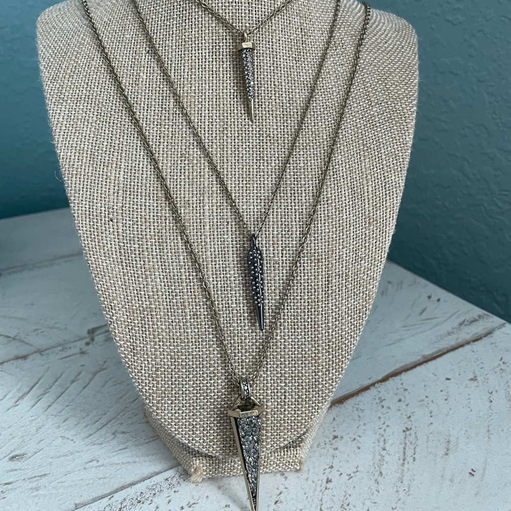 c+i| Amulet 3 Row Convertible Necklace